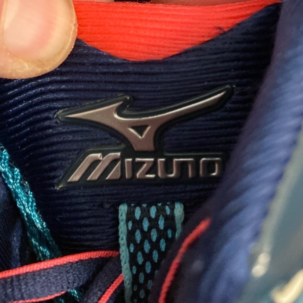 Mizuno Wave Paradox 3 Turquoise Sneakers Running Size 9 - Picture 3 of 9